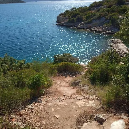 Uvala Bozanska *